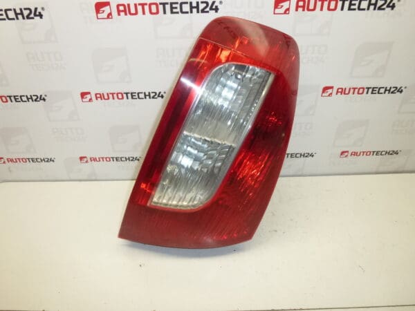 Luz trasera izquierda Peugeot 407 sedan 6350HP