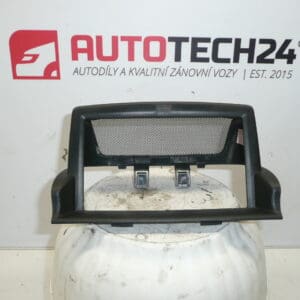 Tapa display NAVEGACIÓN Peugeot 307 9634504877 8209G6