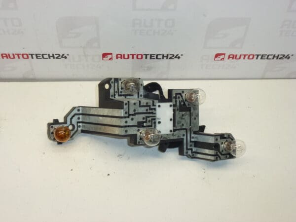 Toma con cableado de la luz trasera izquierda Peugeot 407 sedan 6350GE