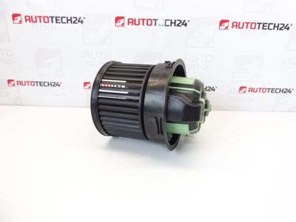 Ventilador calefactor Valeo Peugeot 308 T1011131B 6441CZ