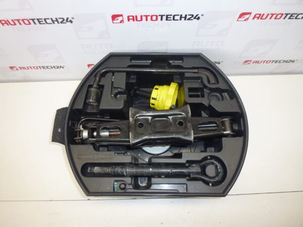 Herramienta, palanca, llave, argolla de remolque Citroën C4 Peugeot 207 308