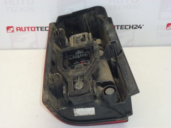 Piloto trasero derecho Citroën Peugeot 9657976980 6351Z1